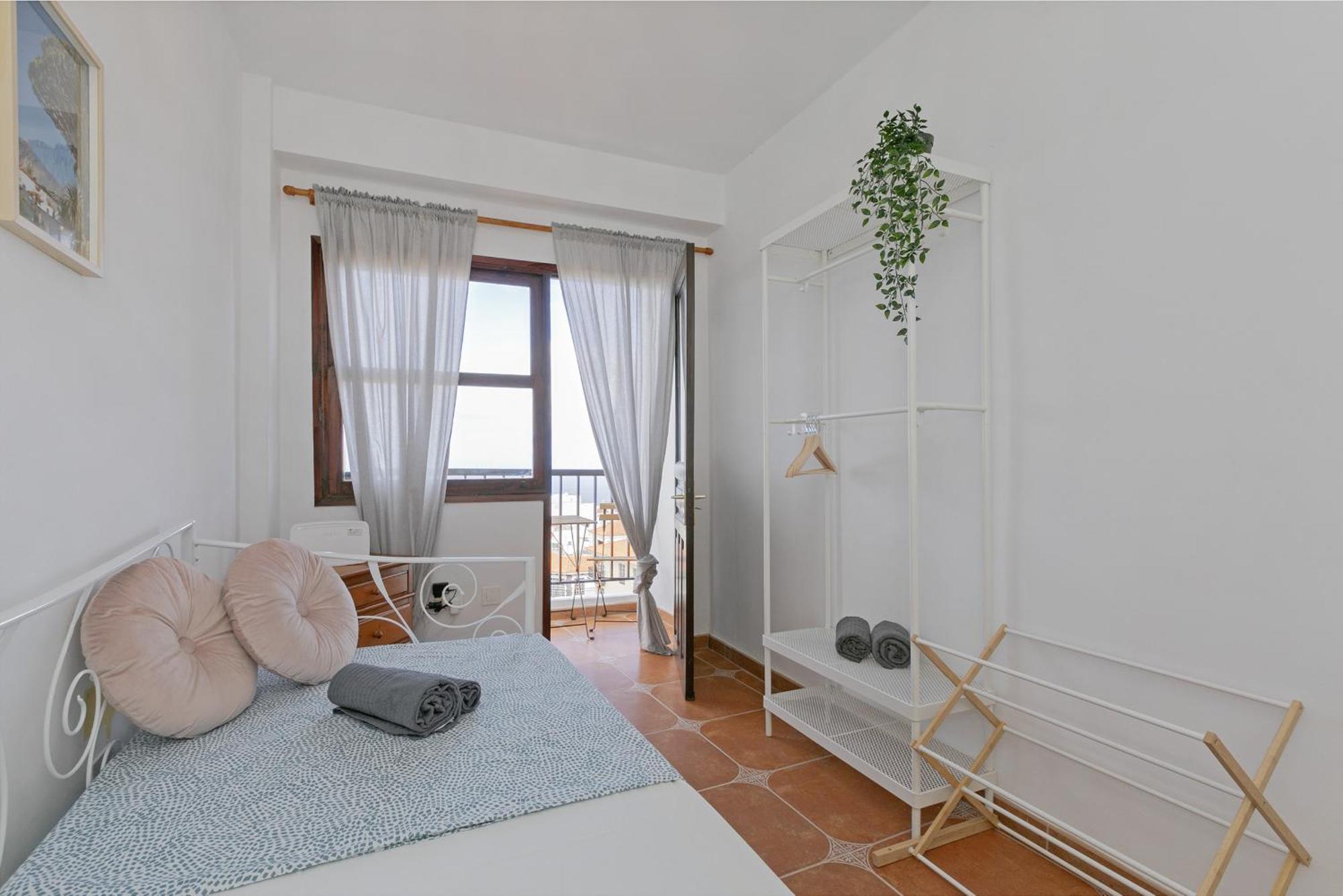 Rooftop View Escape - 1 Minute To Center And Fast Wi-Fi - Special Low Season Price For May And June อิคอดเดลอสวินอส ภายนอก รูปภาพ