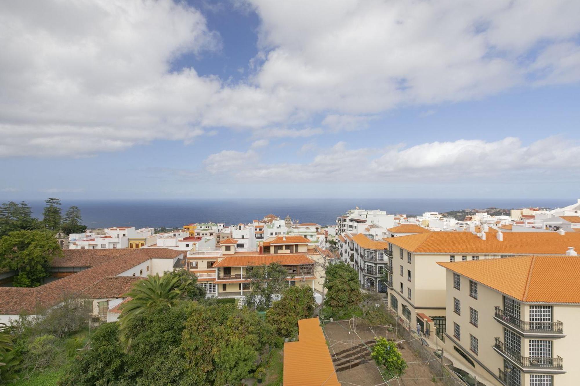 Rooftop View Escape - 1 Minute To Center And Fast Wi-Fi - Special Low Season Price For May And June อิคอดเดลอสวินอส ภายนอก รูปภาพ